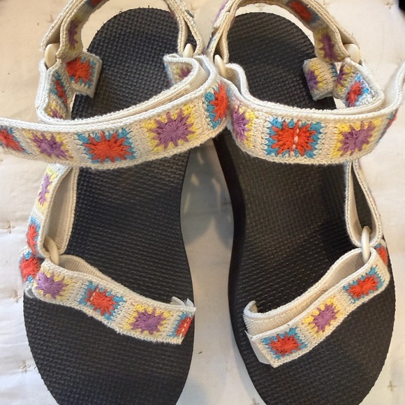 Teva Women's Flatform Sandals in Cream with Multicolor Crochet - Picture 2 of 4